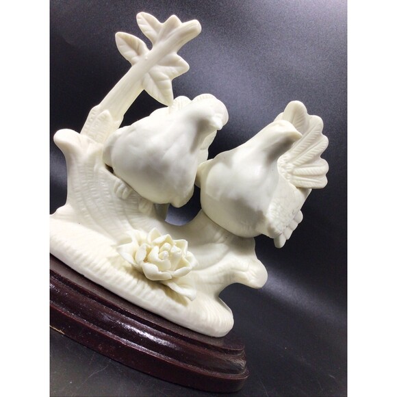Vintage Jade Collection Love Birds Doves With Wooden Display Base - Original Box - Picture 8 of 10